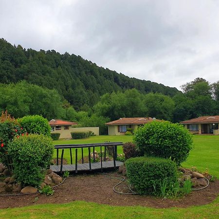 Gooderson Leisure Riverbend Chalets Self Catering And Timeshare Gold Crown Resort Drakensberg Garden Exterior foto