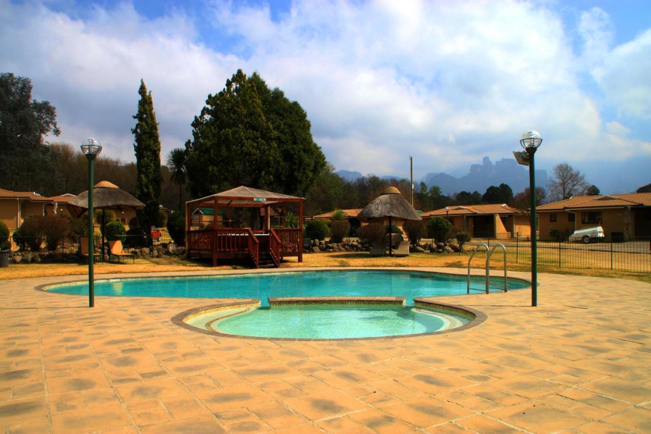Gooderson Leisure Riverbend Chalets Self Catering And Timeshare Gold Crown Resort Drakensberg Garden Exterior foto